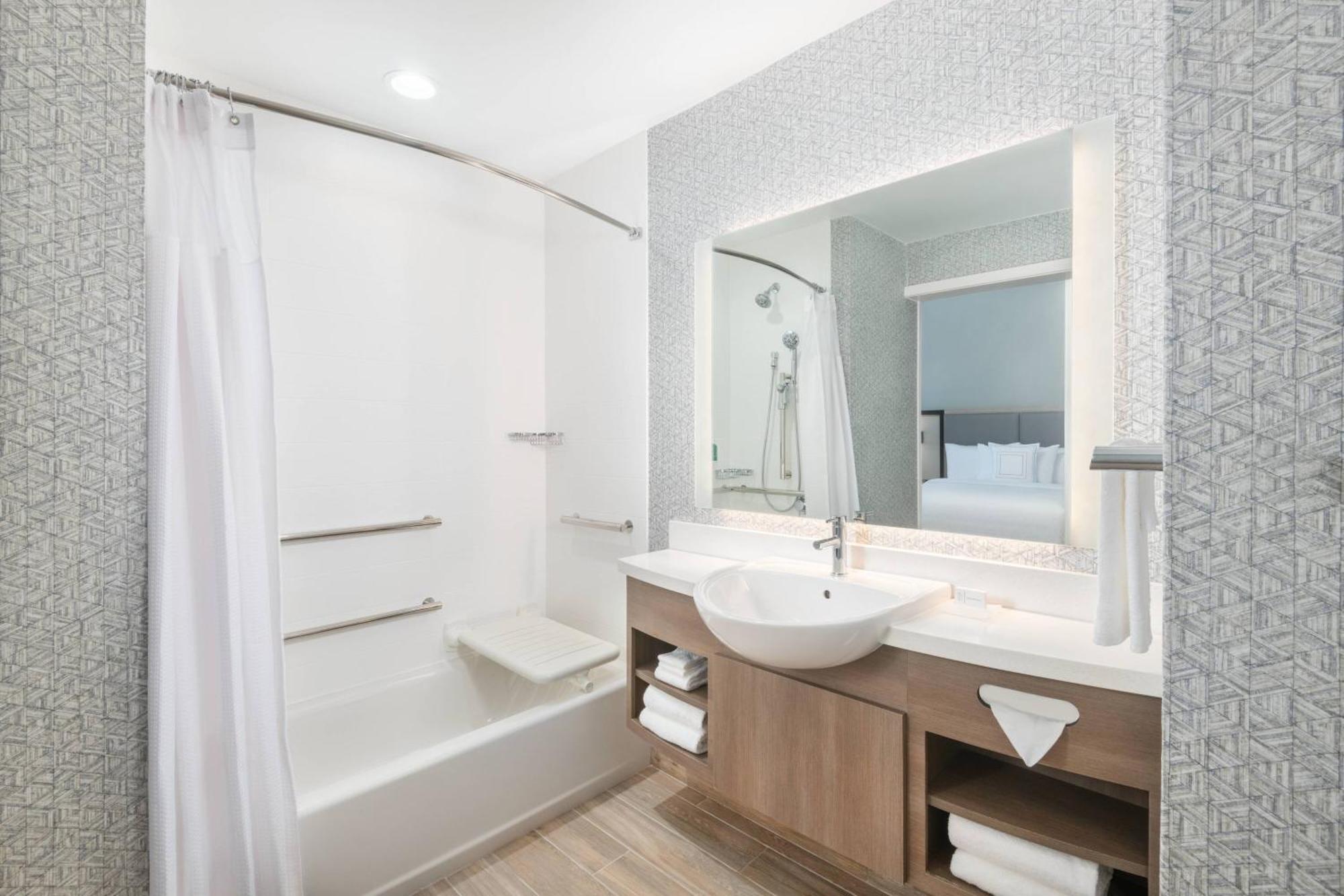 Springhill Suites By Marriott Panama City Beach Beachfront Εξωτερικό φωτογραφία